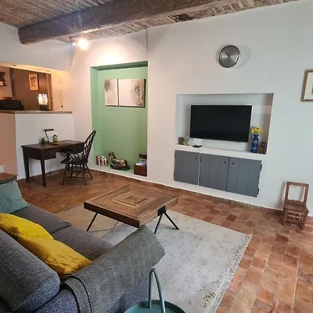 Ferienwohnung Cocon Du Papillon A Lourmarin Exterior foto